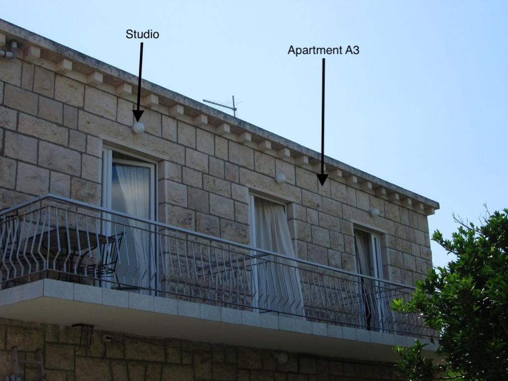 Apartments Lumbardina Lumbarda Exterior foto